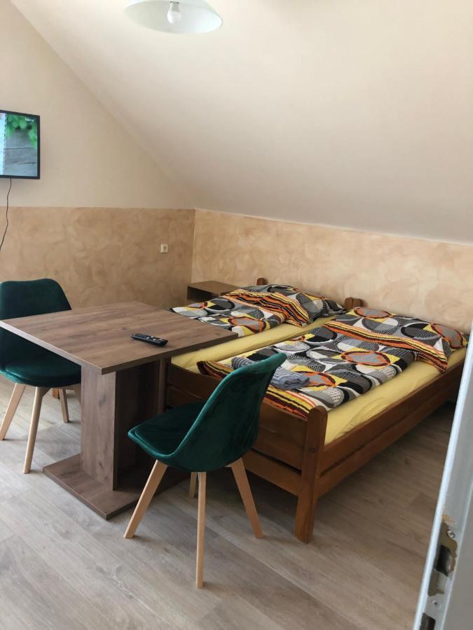 Tulipan Vendeghaz Daire Hajdúszoboszló Dış mekan fotoğraf